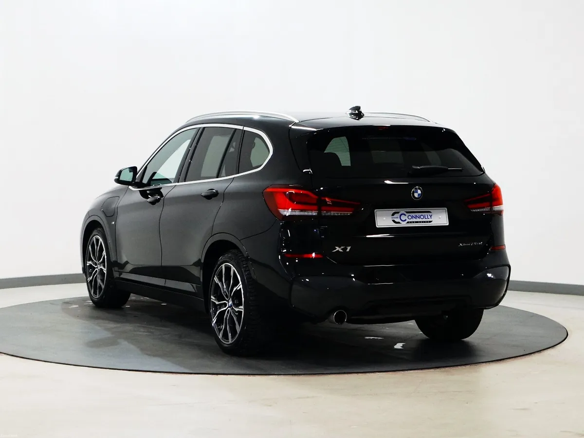 *99* 2021 BMW X1 1.5 XDRIVE M-SPORT AUTO 4X4 - Image 5