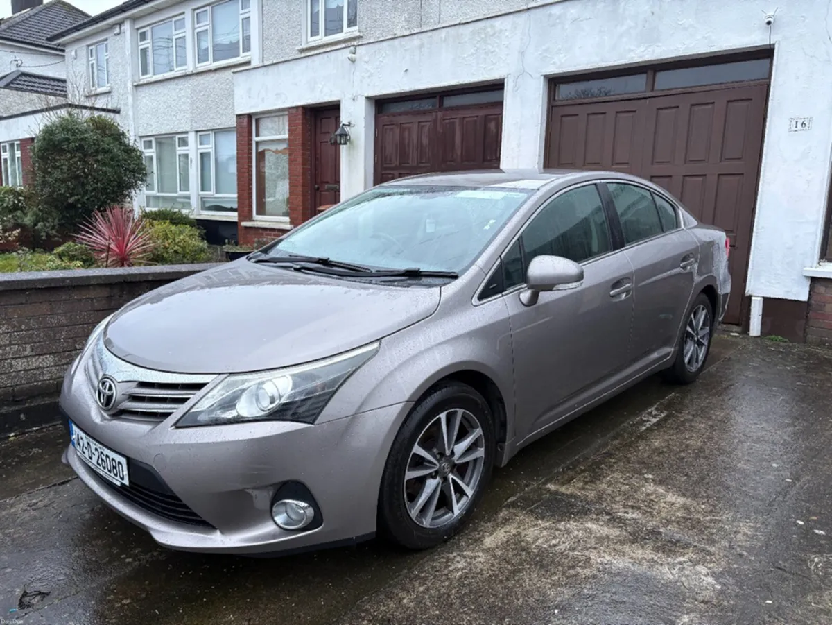 Toyota Avensis Low Mileage - Image 1