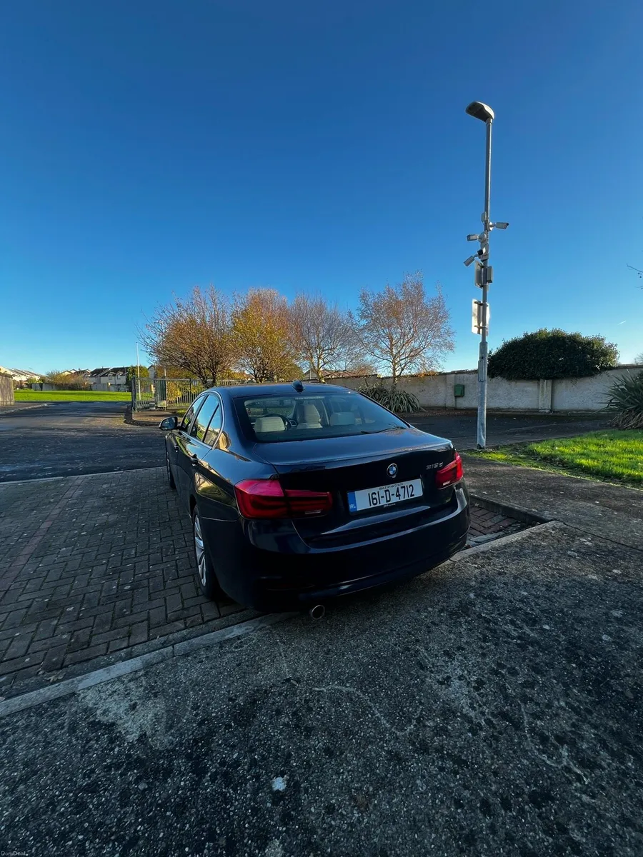161 BMW 318d Automatic Irish Car Low mileage - Image 2