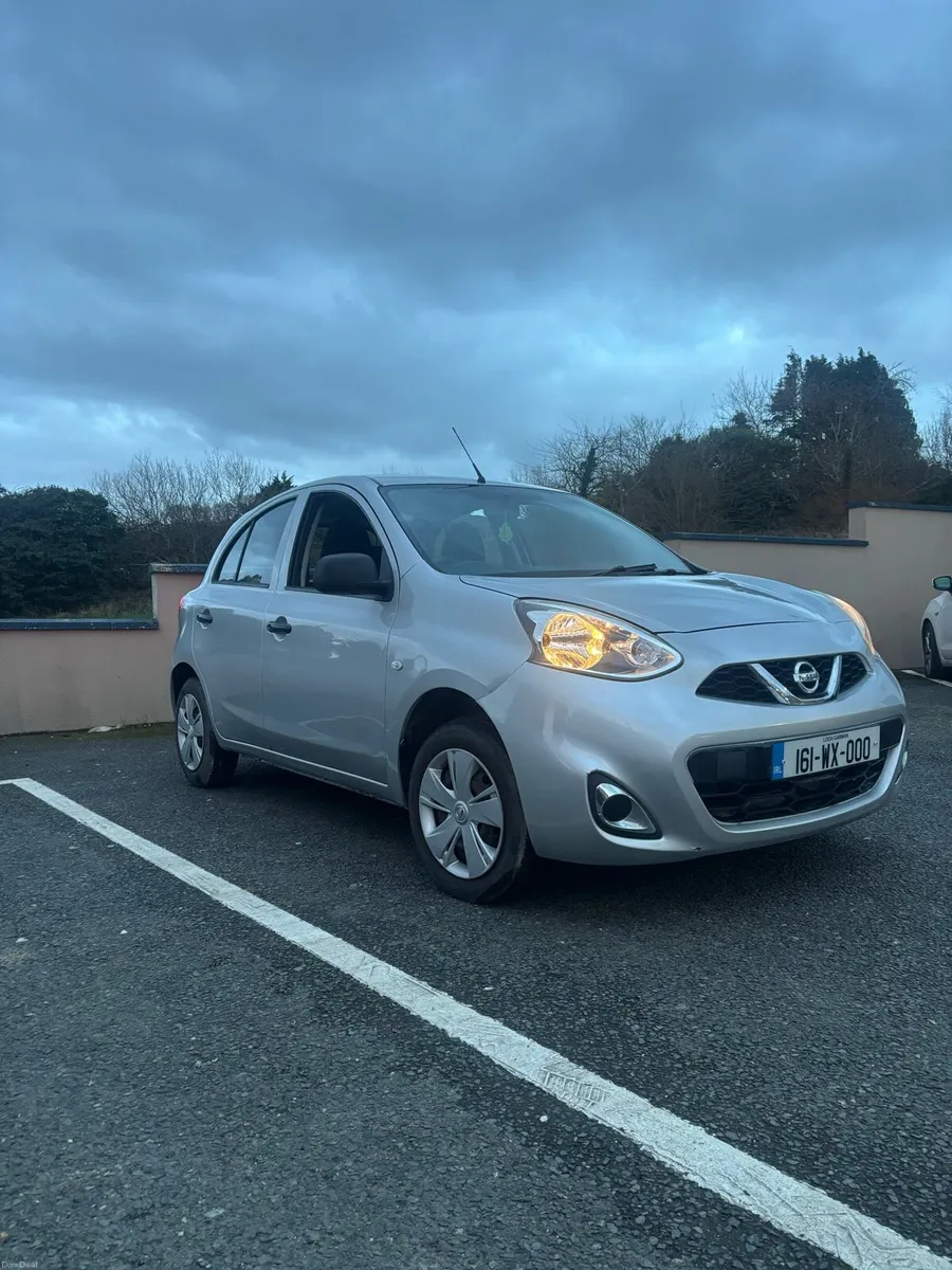 Low mileage Nissan micra - Image 2