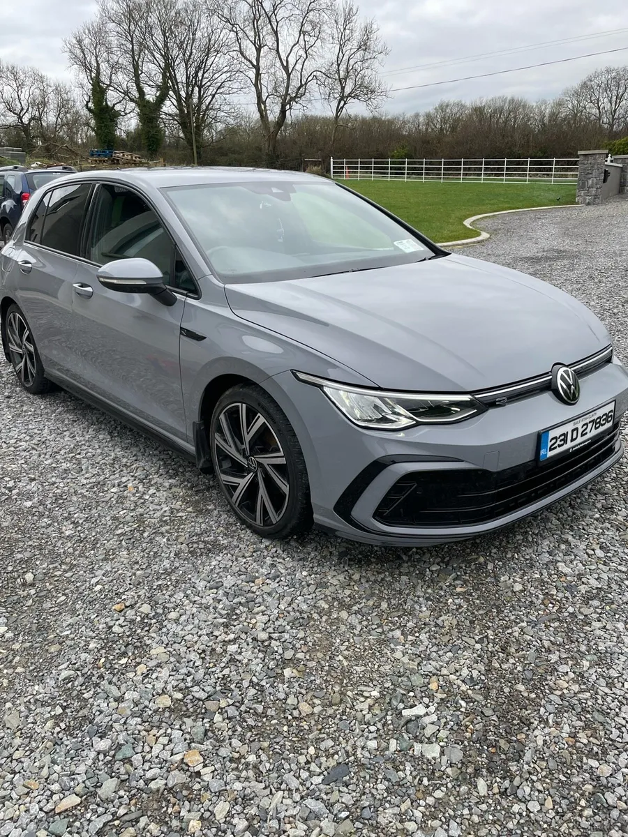 Vw Golf R-Line 2.0 150HP - Image 1