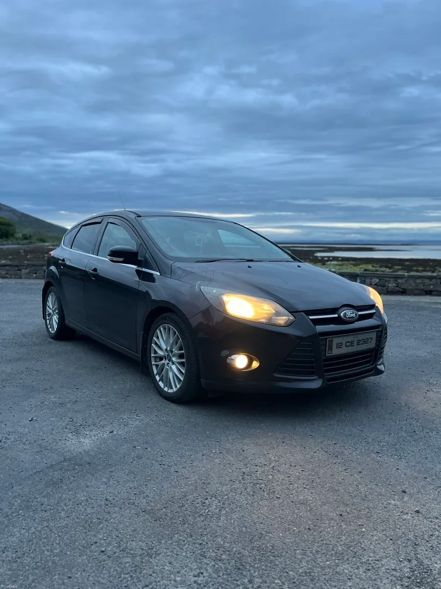 Ford Focus 2012 - Image 1