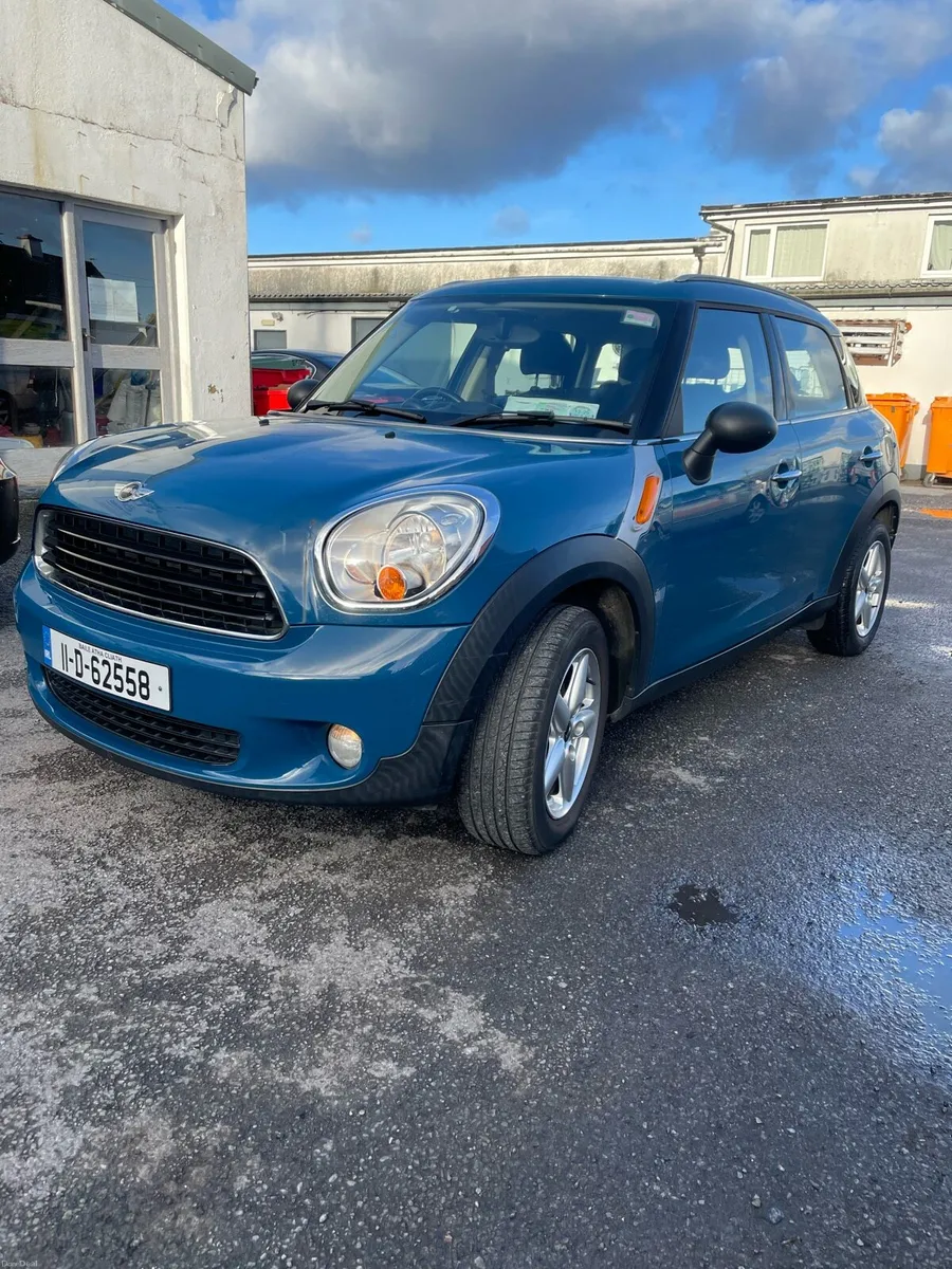 Mini Cooper - Image 2