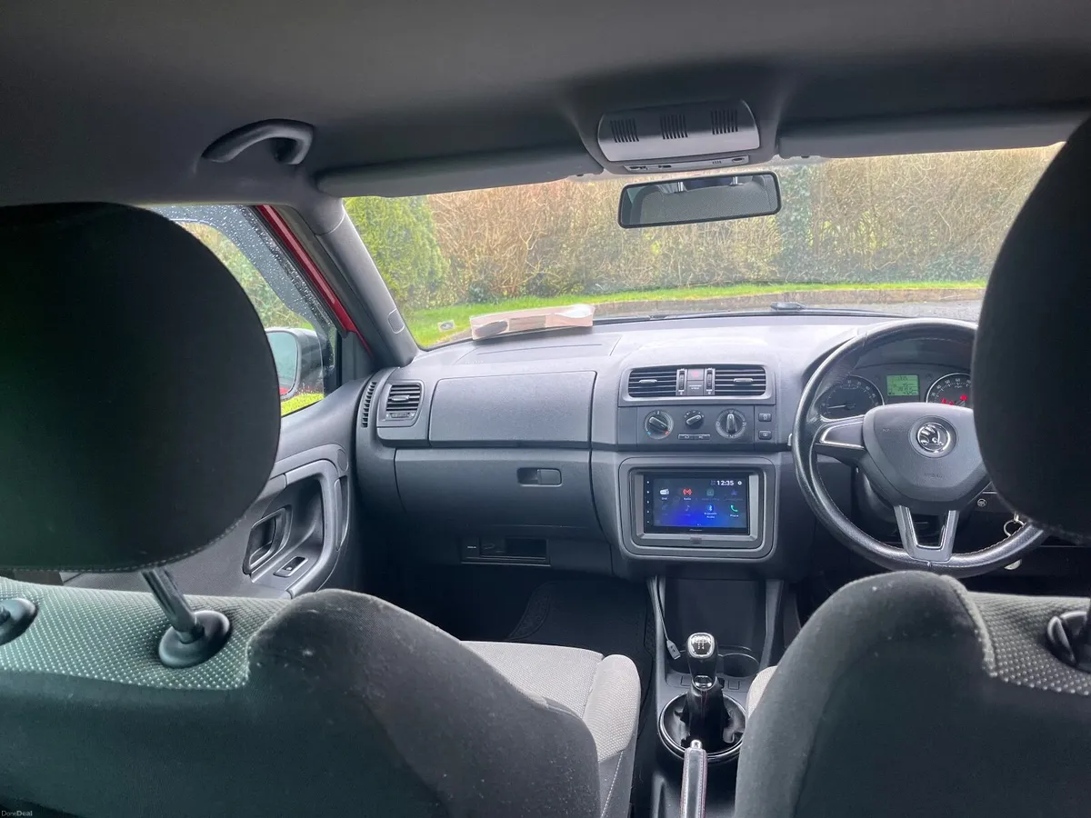 Skoda Fabia 2014 - Image 4