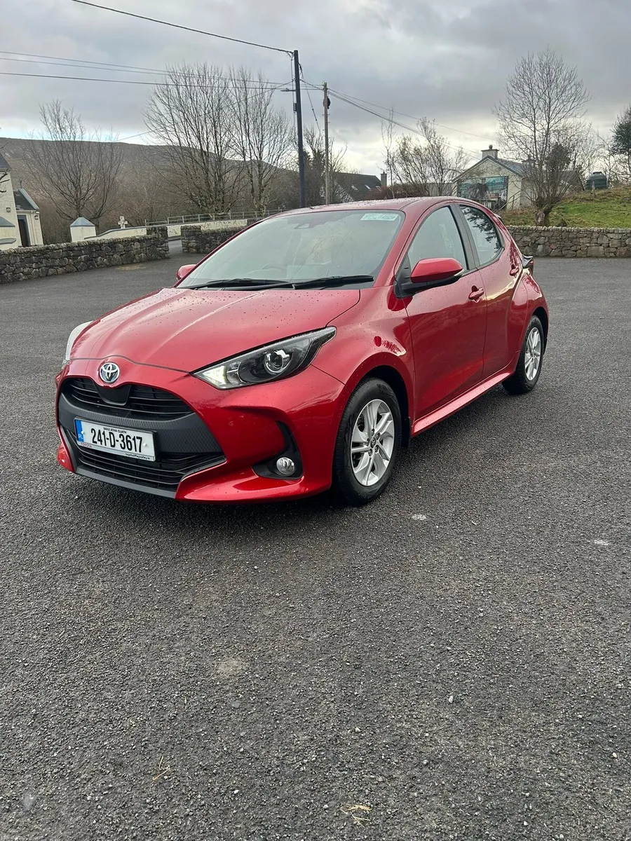 241 Toyota Yaris Hybrid Automatic - Image 2