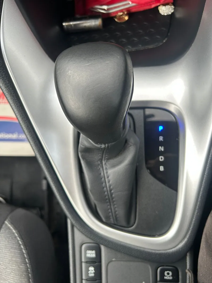 241 Toyota Yaris Hybrid Automatic - Image 4