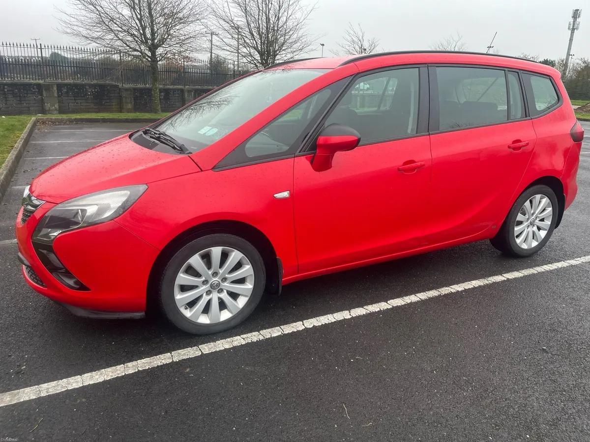 Vauxhall  Zafira 7 seater - Image 4