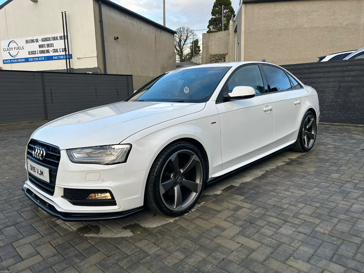151 AUDI A4 2.0 TDI 150 S-LINE BLACK ED - Image 4
