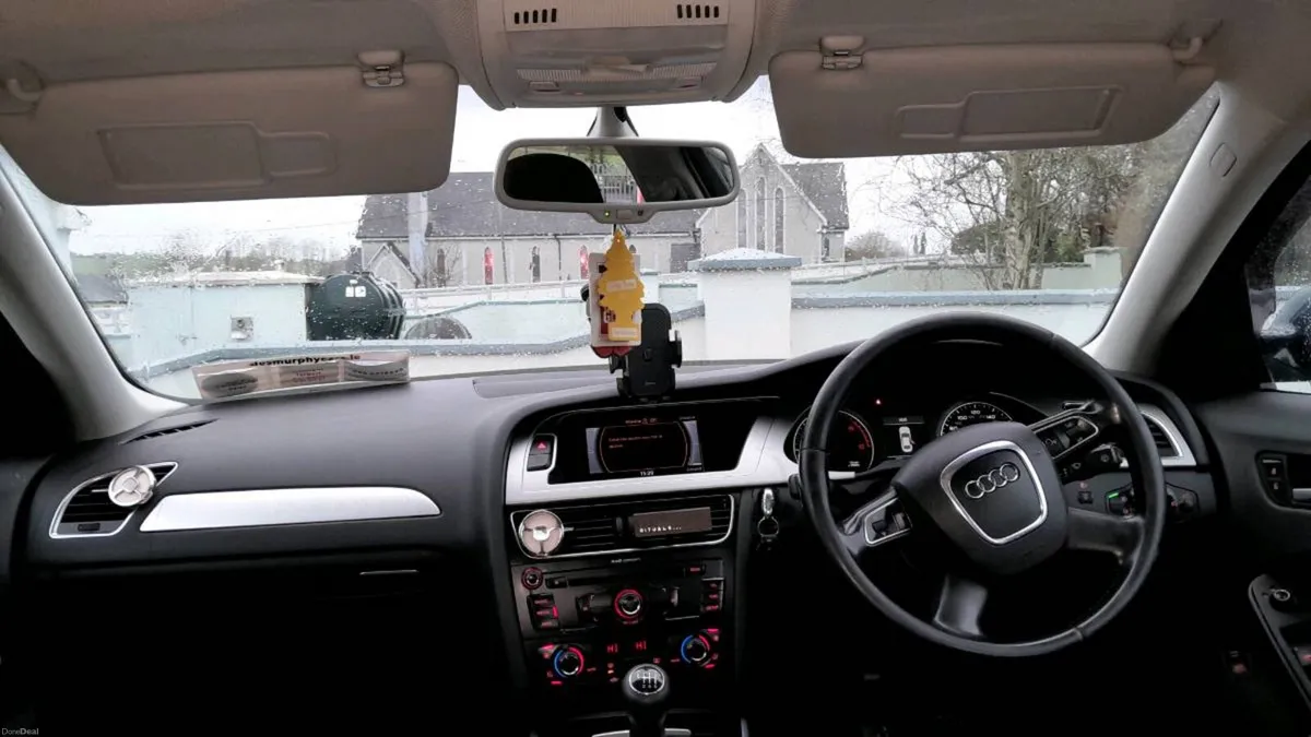 Audi A4 2ltdi 2011 - Image 1