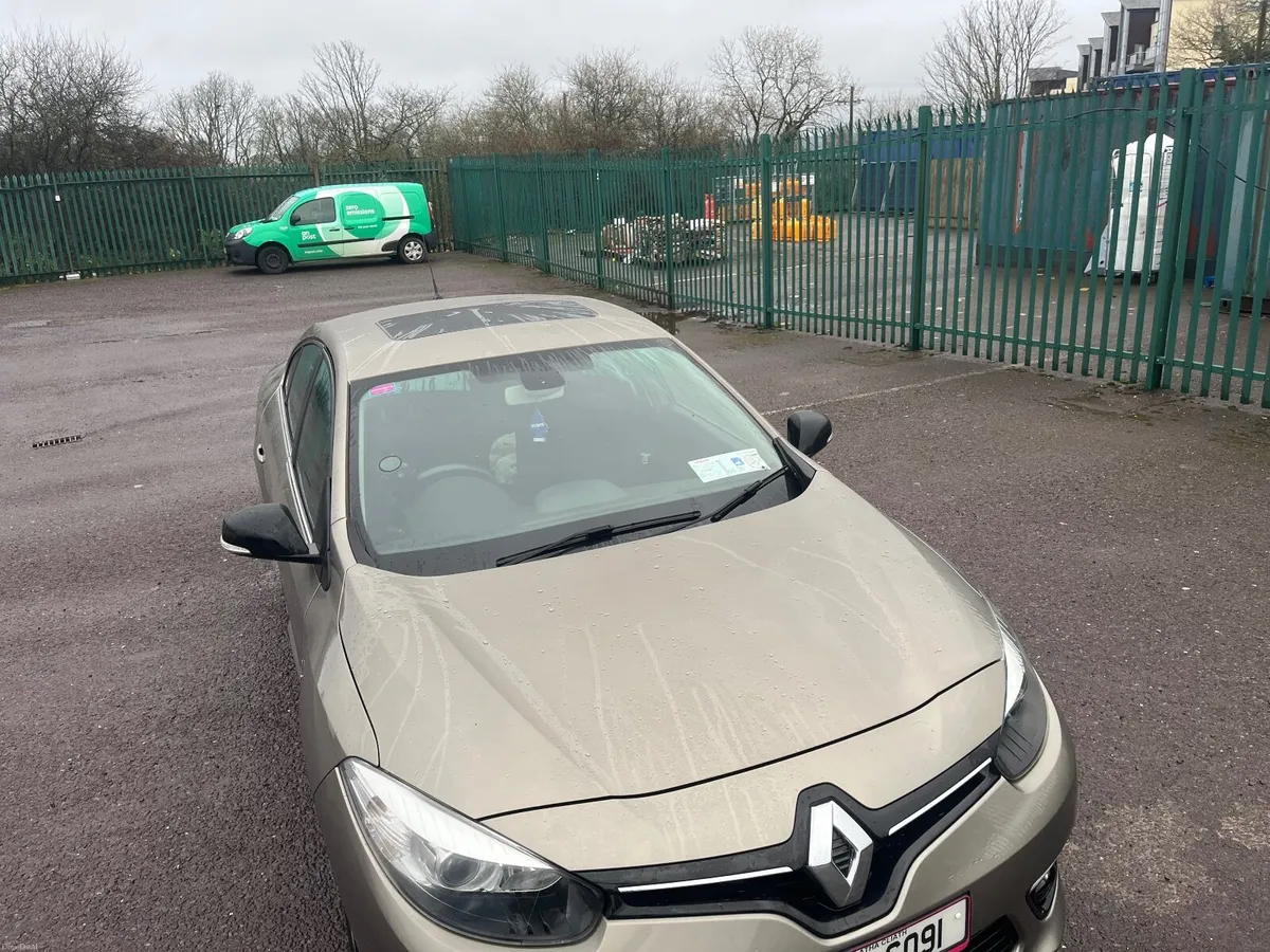 Renault Fluence 2016 - Image 2