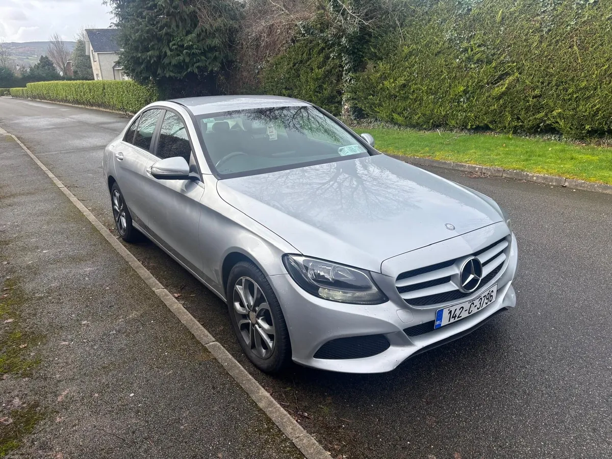 Merc C220d 2.1 diesel..NCT 01/27!! FSH! Ex. Cond!! - Image 1