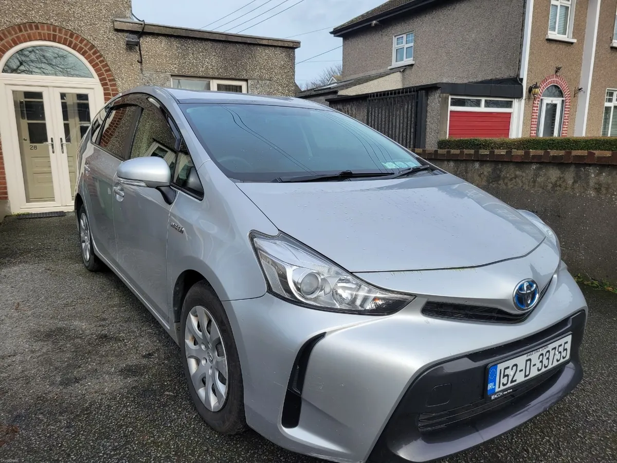 Toyota Prius 2015 - Image 4