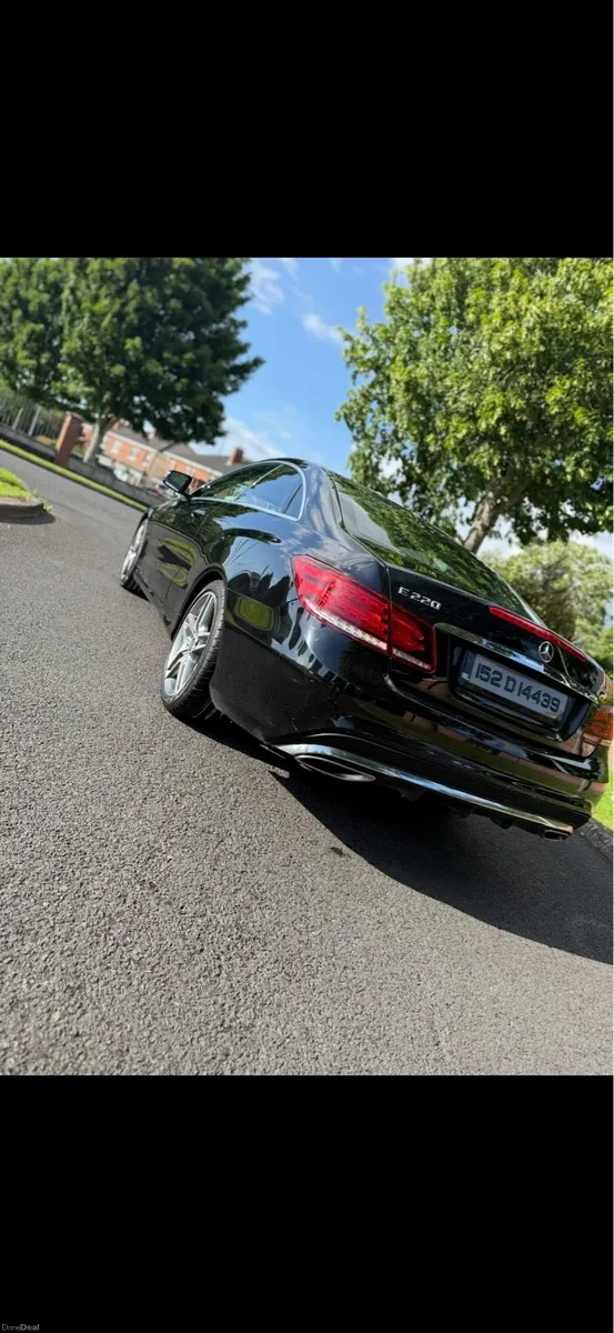 E220d Mercedes Benz coupe AMG Line - Image 3