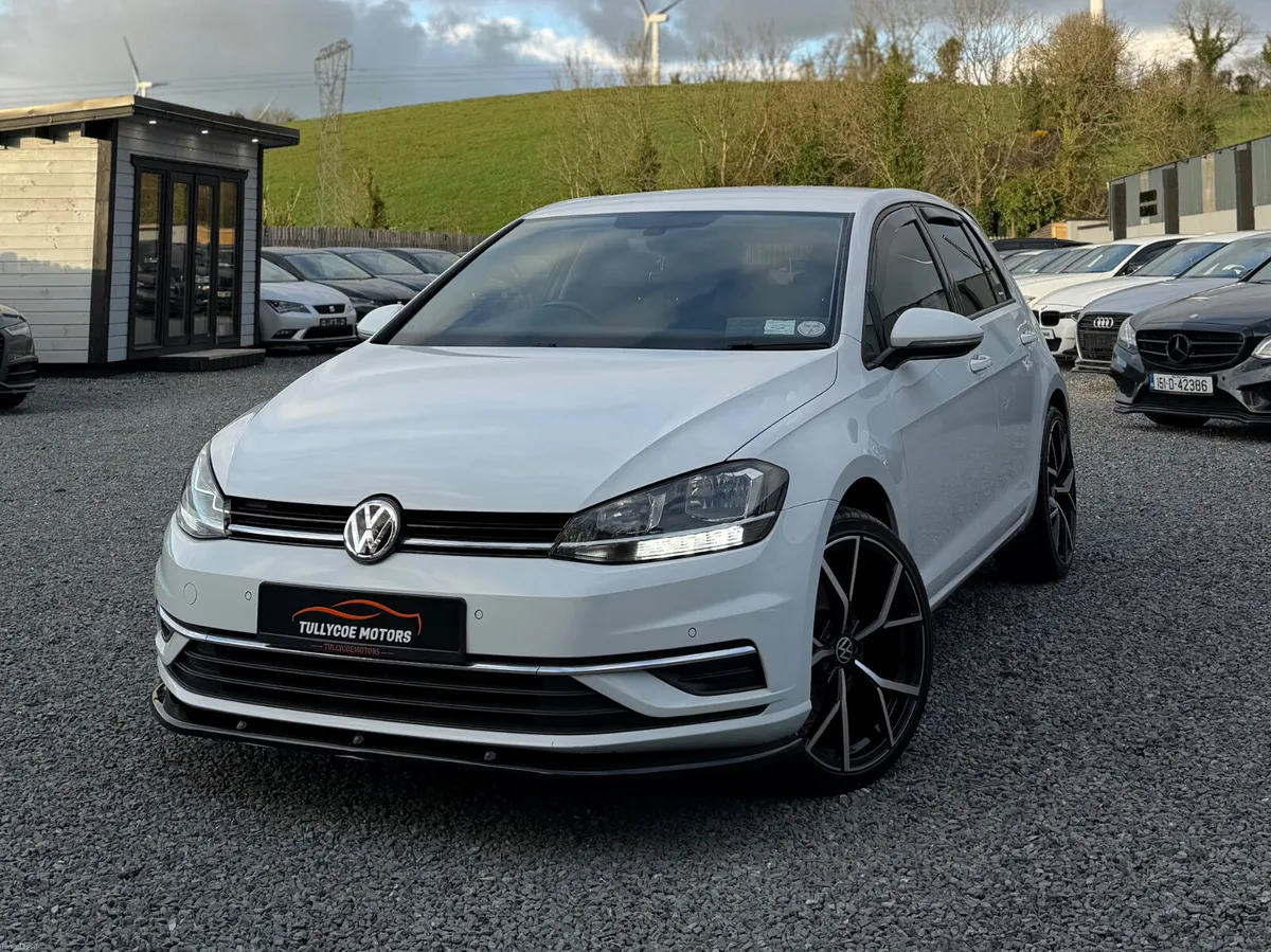 VOLKSWAGEN GOLF 2018 - Image 2