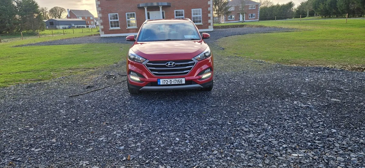 2017 Hyundai Tucson - Image 2