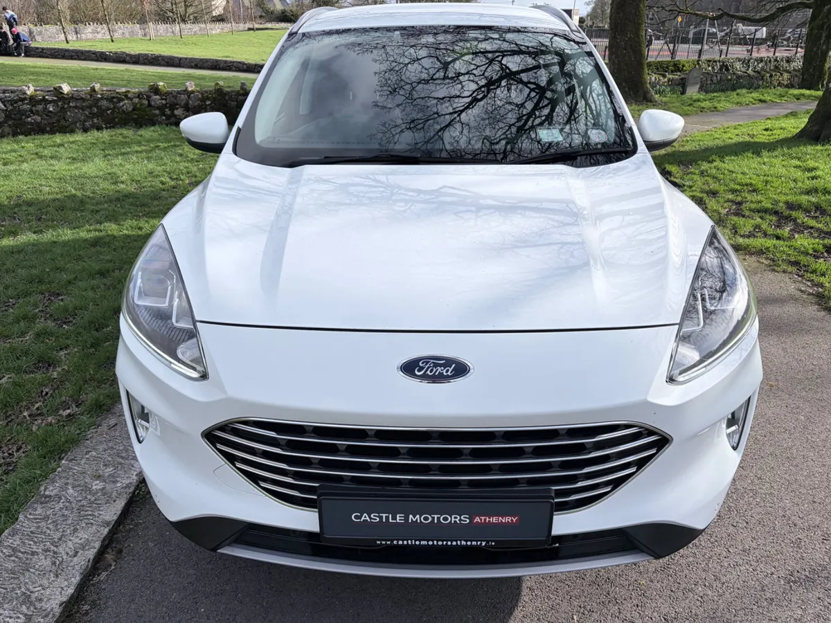 Ford Kuga Titans 2021 - Low Mileage - Image 4