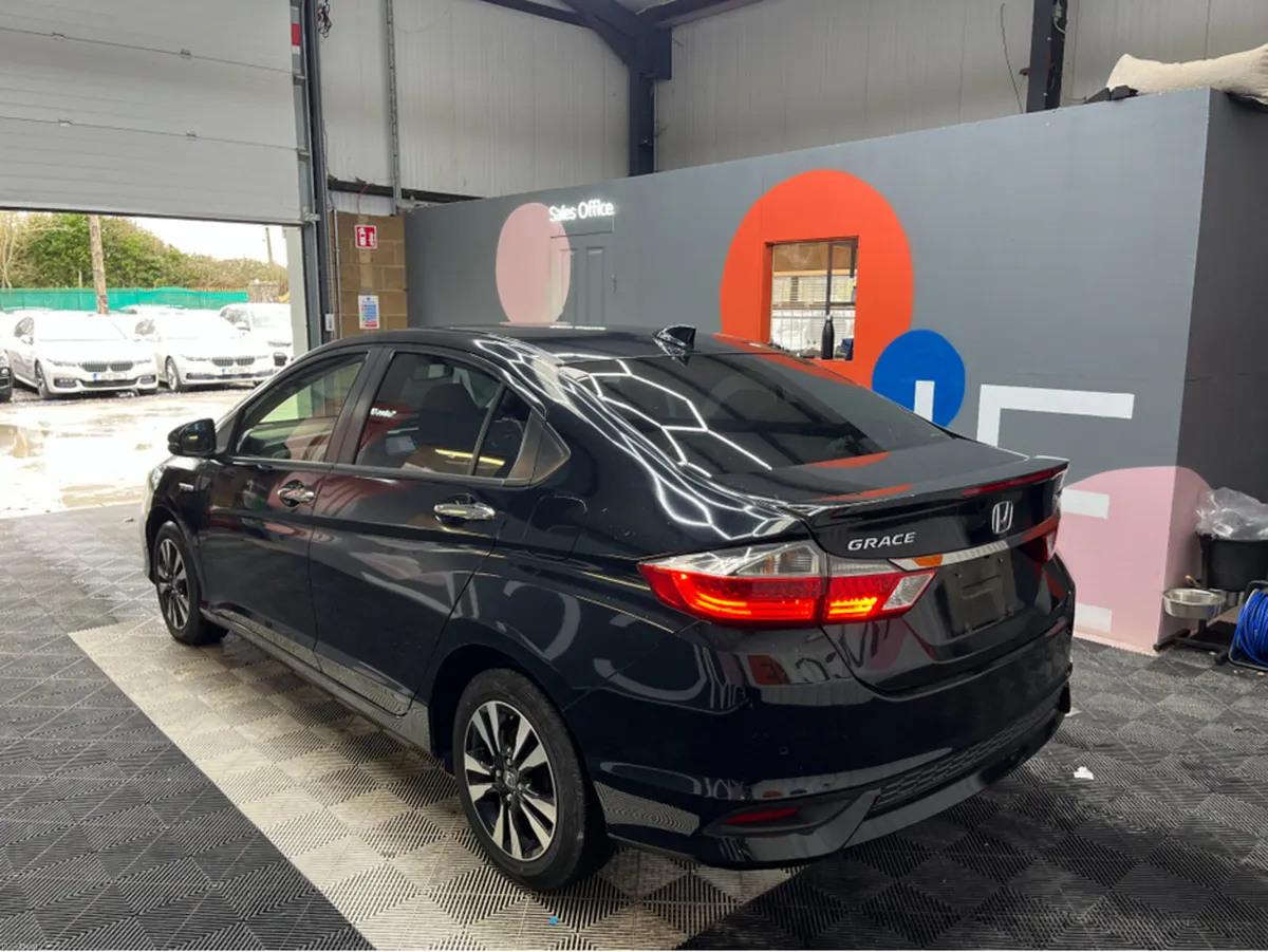Honda Grace €15950 2019 HONDA GRACE HYBRID LX BLAC - Image 4