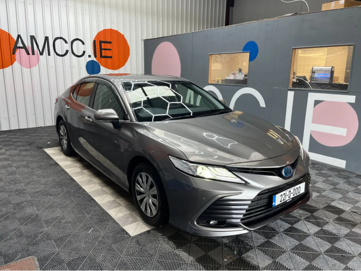 Toyota Camry 2022 TOYOTA CAMRY X 2.5 AUTOAMTIC / C - Image 1