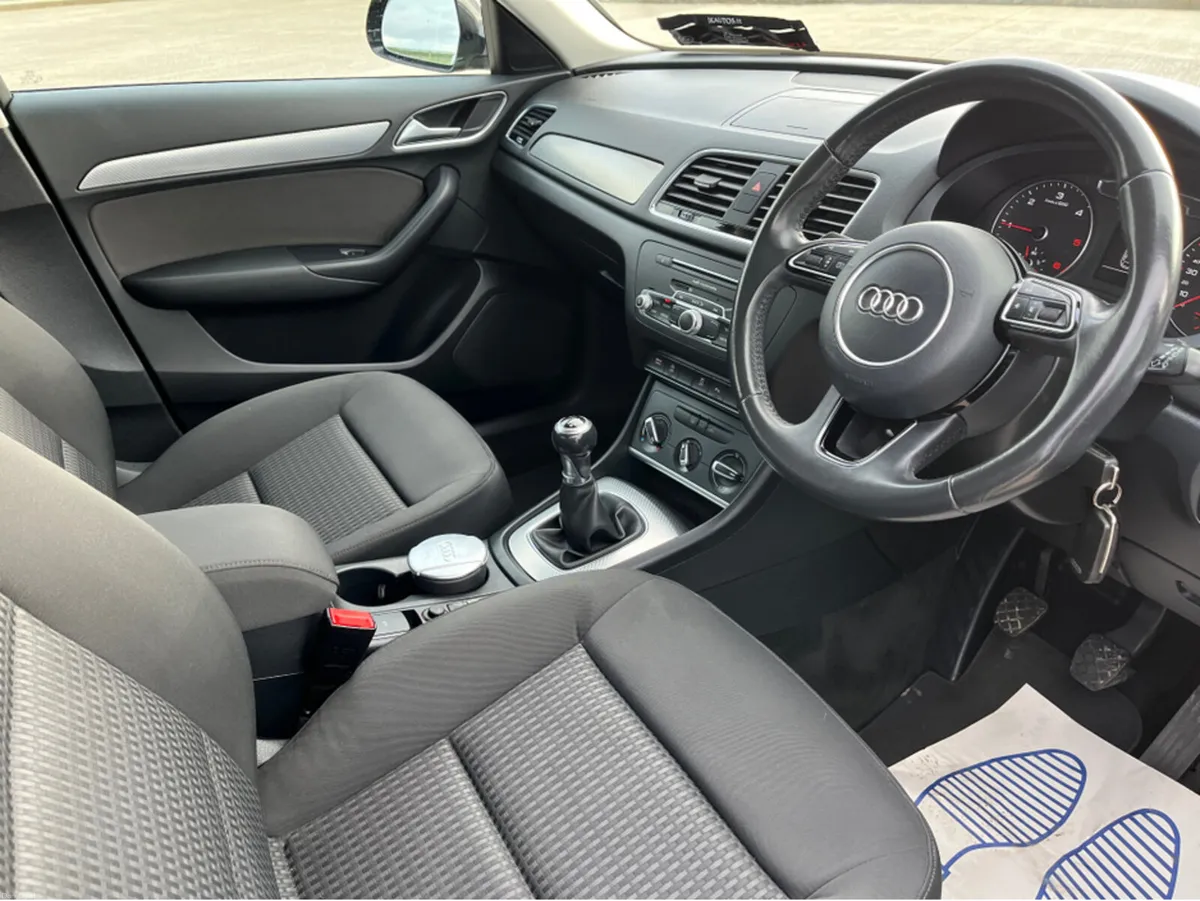 Audi Q3 2.0 TDI 120 SE 4DR - Image 3