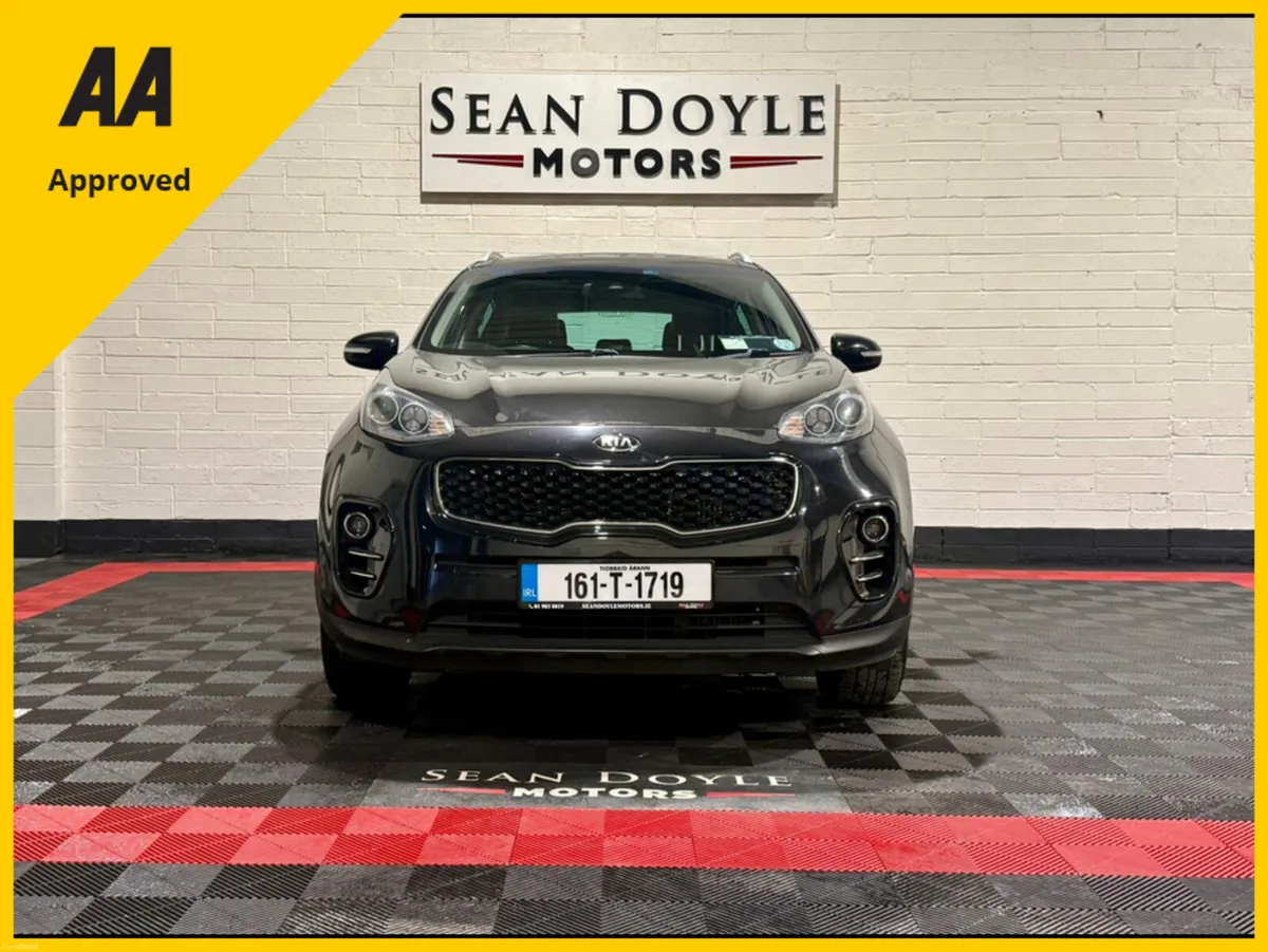 Kia Sportage 2016 1.7 Manual PANORAMIC ROOF - Image 3