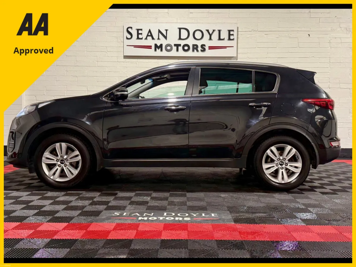 Kia Sportage 2016 1.7 Manual PANORAMIC ROOF - Image 5