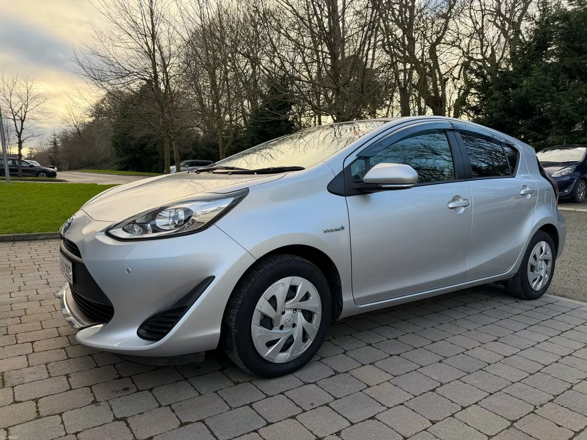 Toyota aqua 1.5 hybrid petrol - Image 1