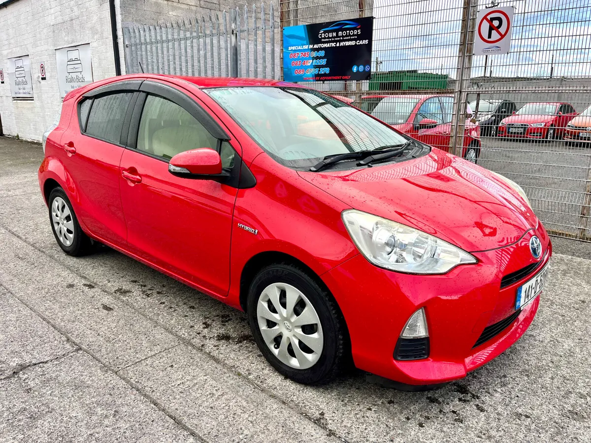 Toyota Aqua 2014 hybrid - Image 4