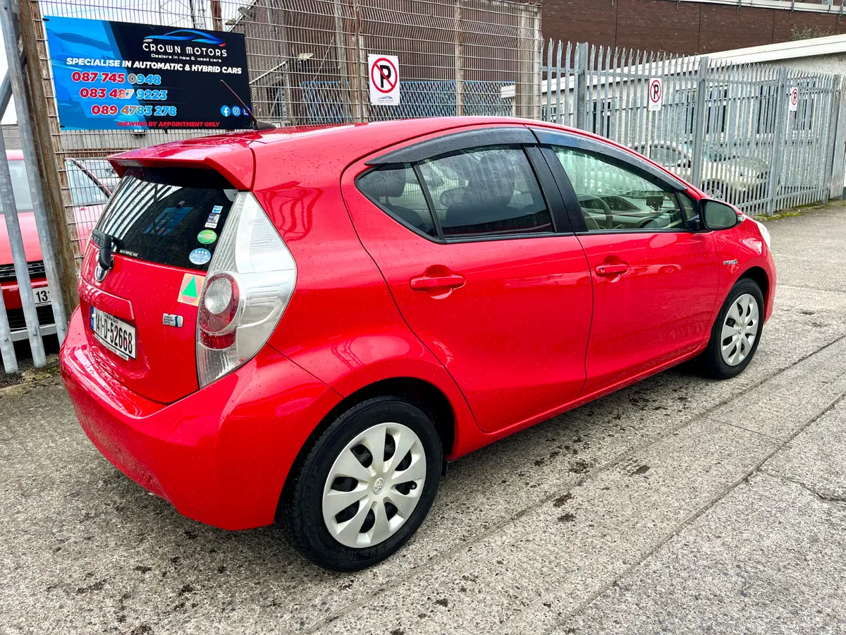 Toyota Aqua 2014 hybrid - Image 3