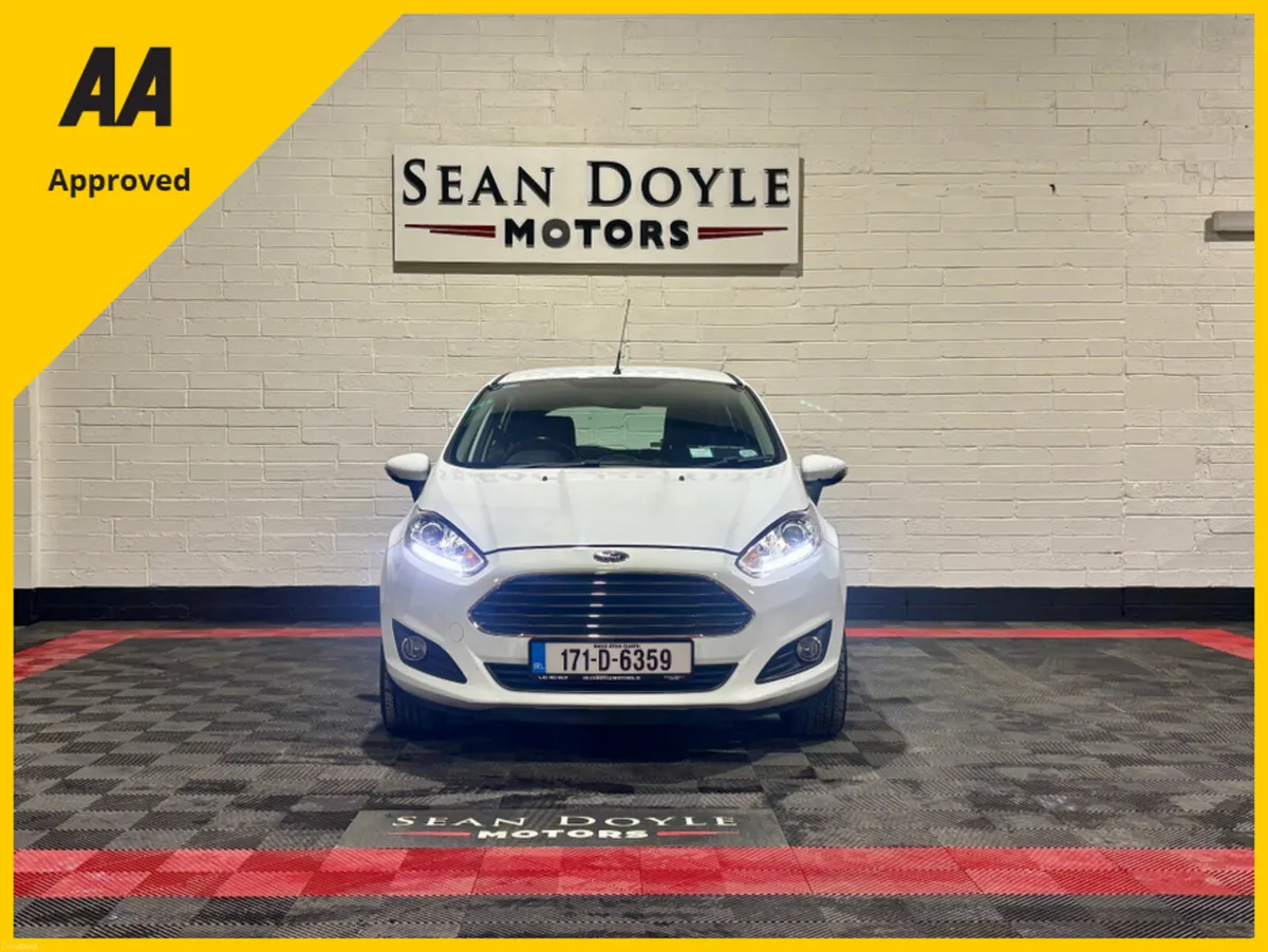 Ford Fiesta 2017 TITANIUM 1.0 Manual 4DR LOW MILEA - Image 4