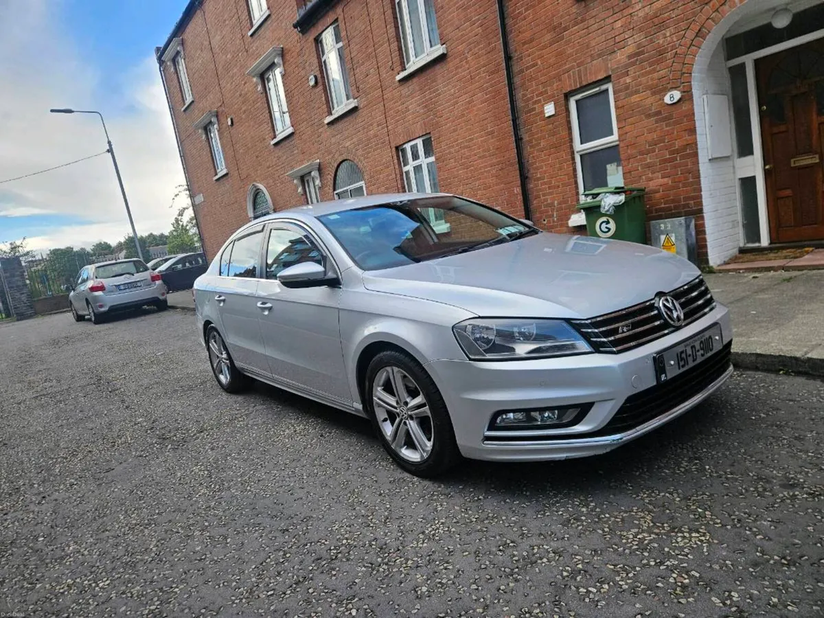 2015 R line passat - Image 1