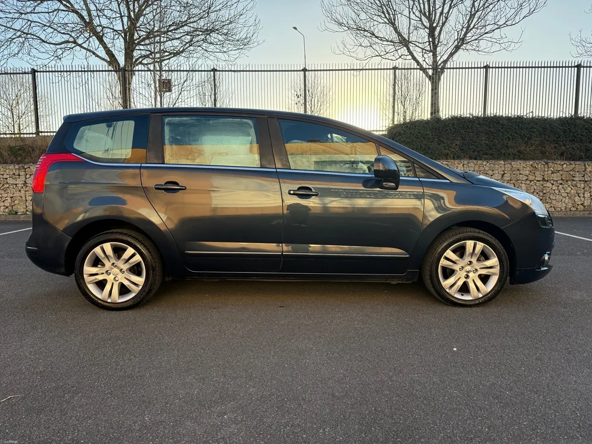 Peugeot 5008 1.6 HDi 7 Seater (New NCT 02-27) - Image 4