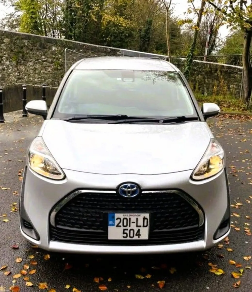 Toyota Sienta 2020 Hybrid 5-seater - Image 3