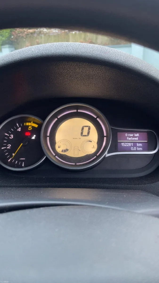 Renault Megane 2012 150,000km - Image 2