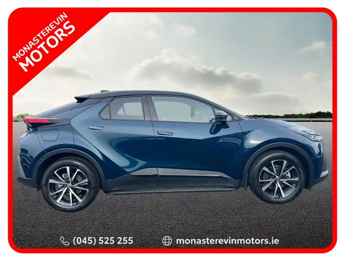 Toyota C-HR PHEV SPORT+ 4DR AUTO - Image 3
