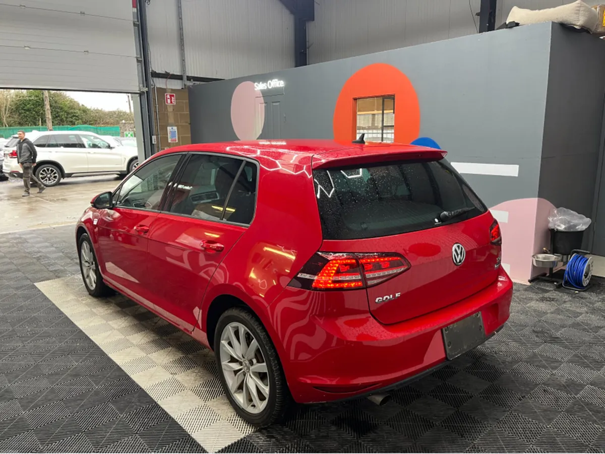 Volkswagen Golf €15950! 2017 VOLKSWAGEN GOLF 1.2 A - Image 4