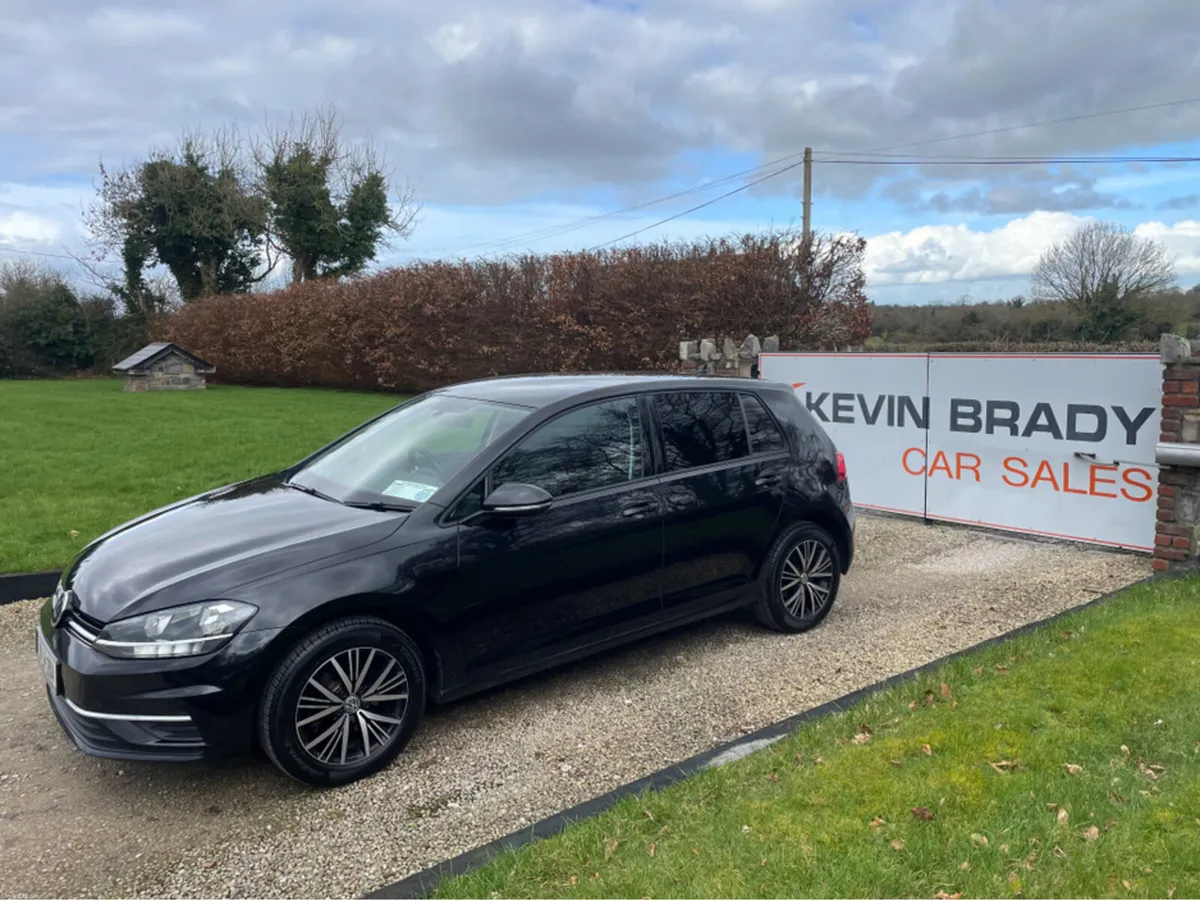 Volkswagen Golf 1.0 TSI SE BLUEMOTION MANUAL - Image 3