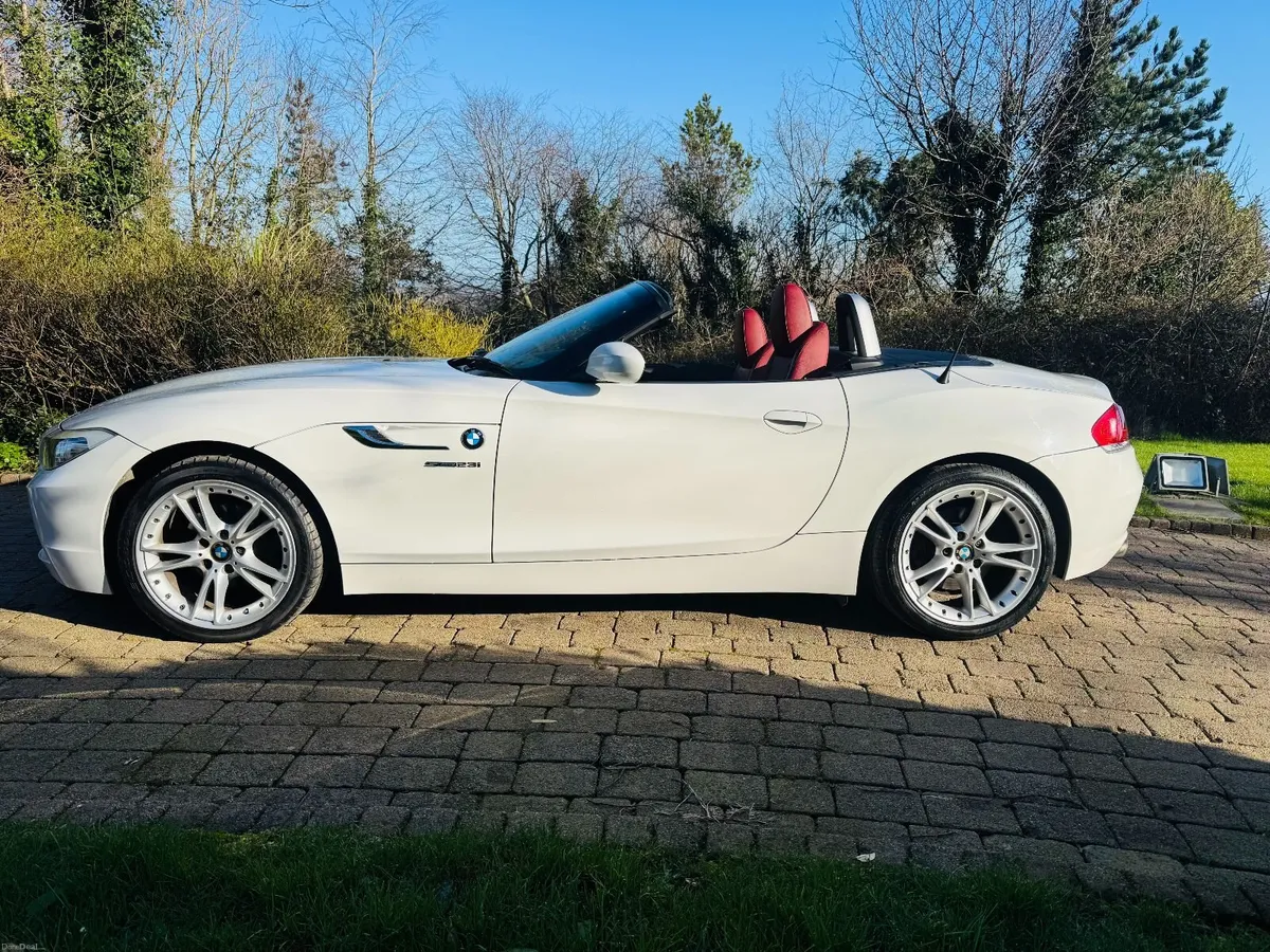 NEW SHAPE BMW 23i ROADSTER STUNNING 1 OWNER NI CAR - Image 3