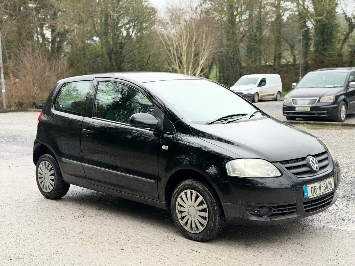 Volkswagen Fox low mileage - Image 1