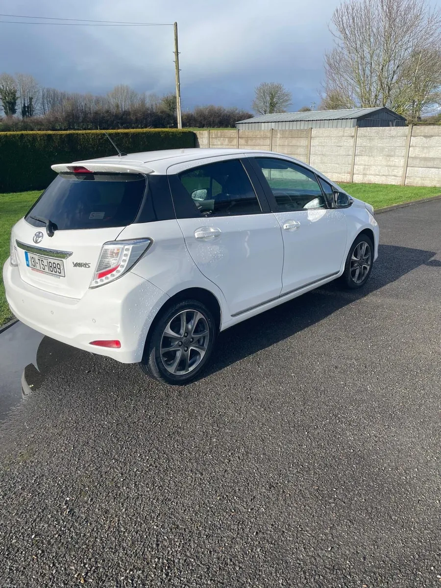 Toyota Yaris sport - Image 1