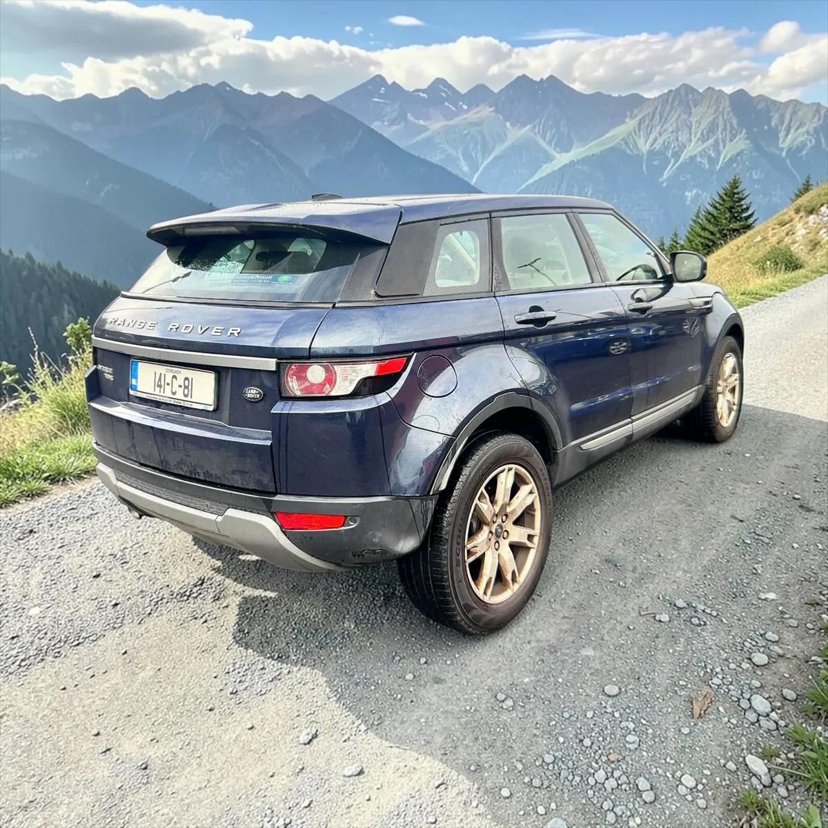 Range Rover Evoque 2.2 TD4 150HP 4WD PURE TECH - Image 2