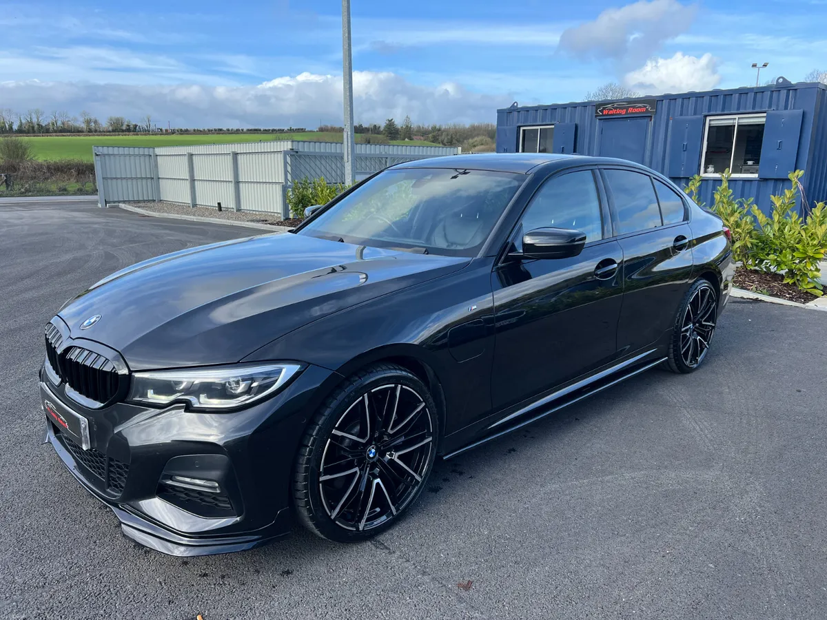 2021 BMW 330E M Sport 2.0 Plug In Hybrid - Image 4