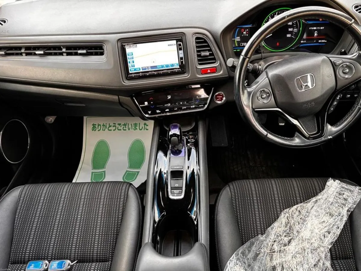 Honda Vezel 152 1.5 Hybrid Z - Image 2