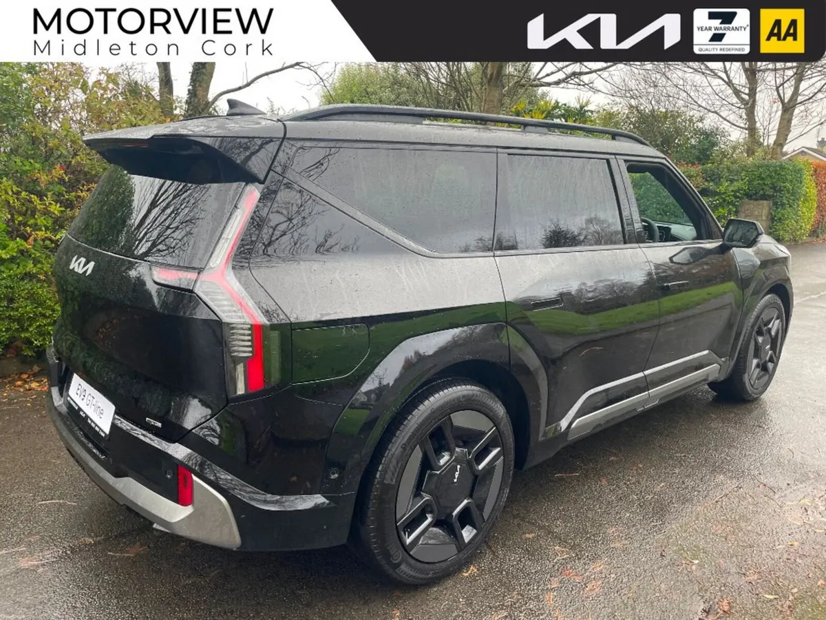 Kia EV9 *Electric GT-Line Range Over 500KM FAST CH - Image 4