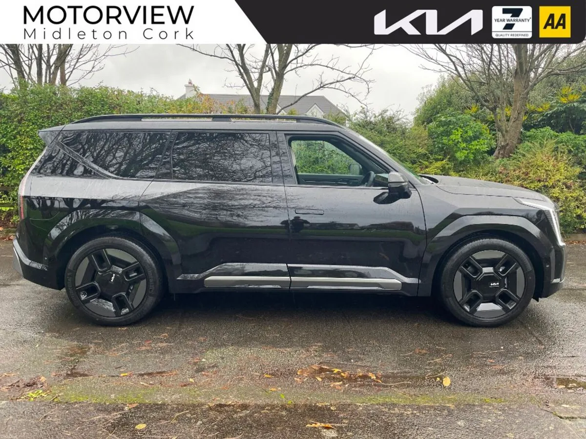Kia EV9 *Electric GT-Line Range Over 500KM FAST CH - Image 3