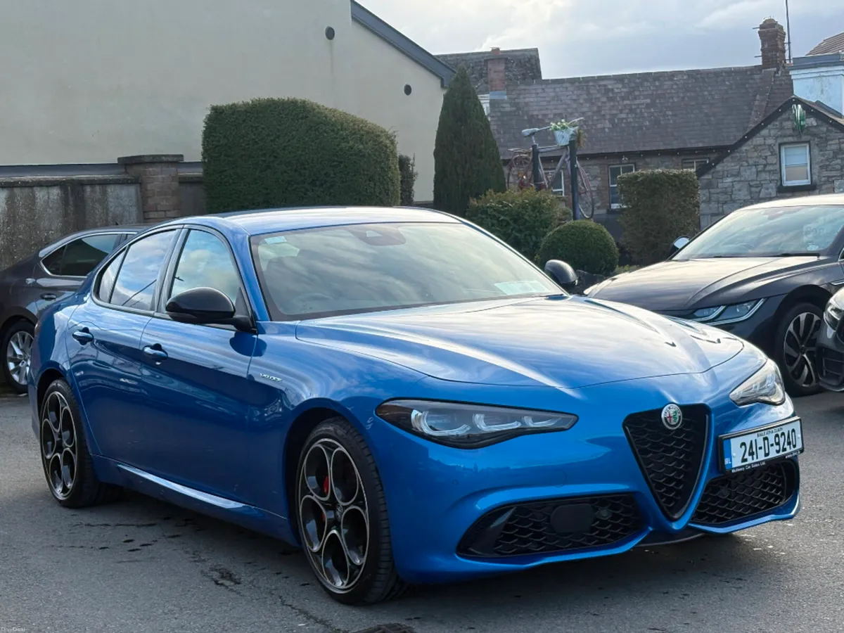 Alfa Romeo Giulia 2.0l Turbo 280hp Veloce *Fantast - Image 3