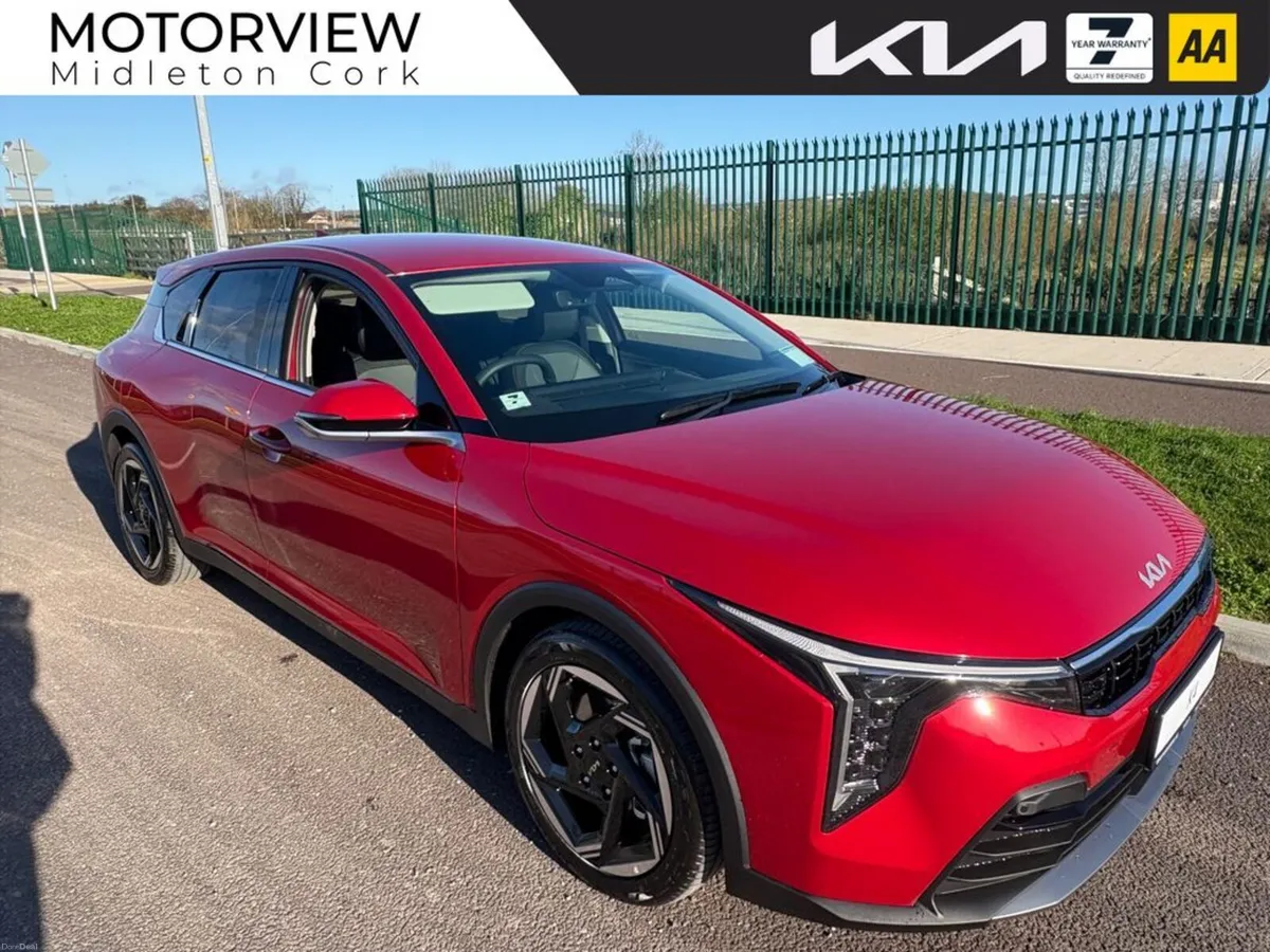 Kia K4 5 door K3 spec, **3.9% finance** **7 YEAR W - Image 4