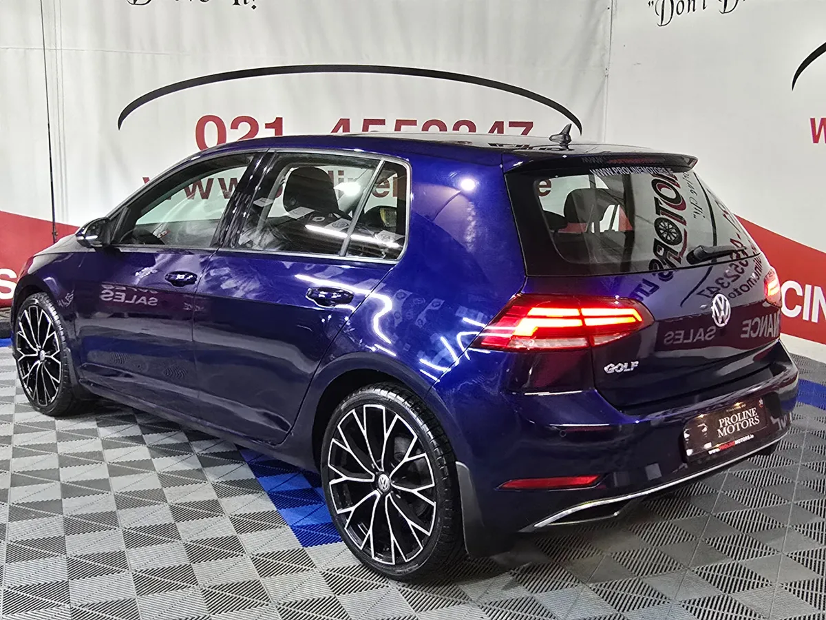 VW GOLF NAV TECH 1.4 TSI AUTO - Image 3