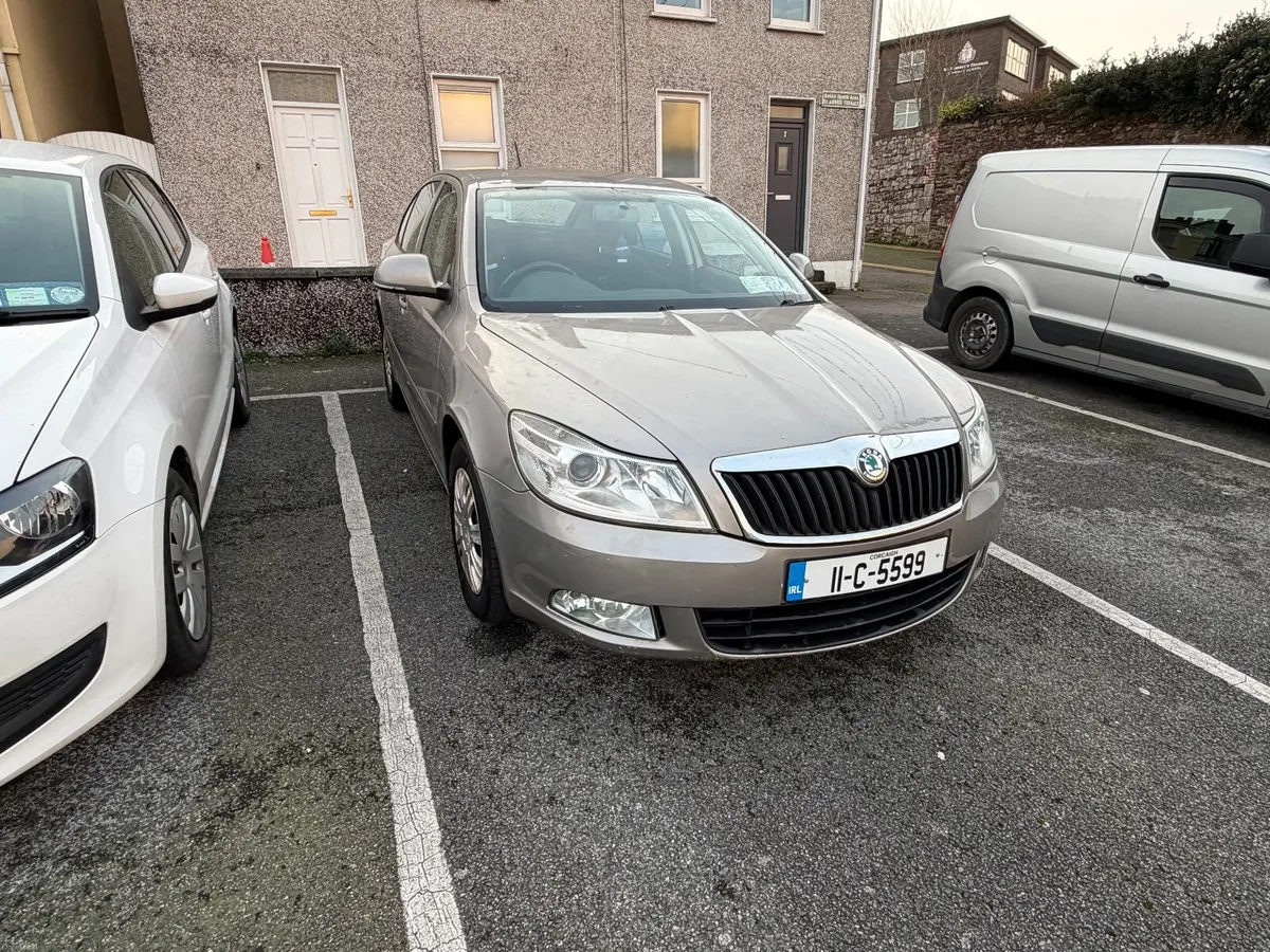 Skoda Octavia 2011 - Image 1