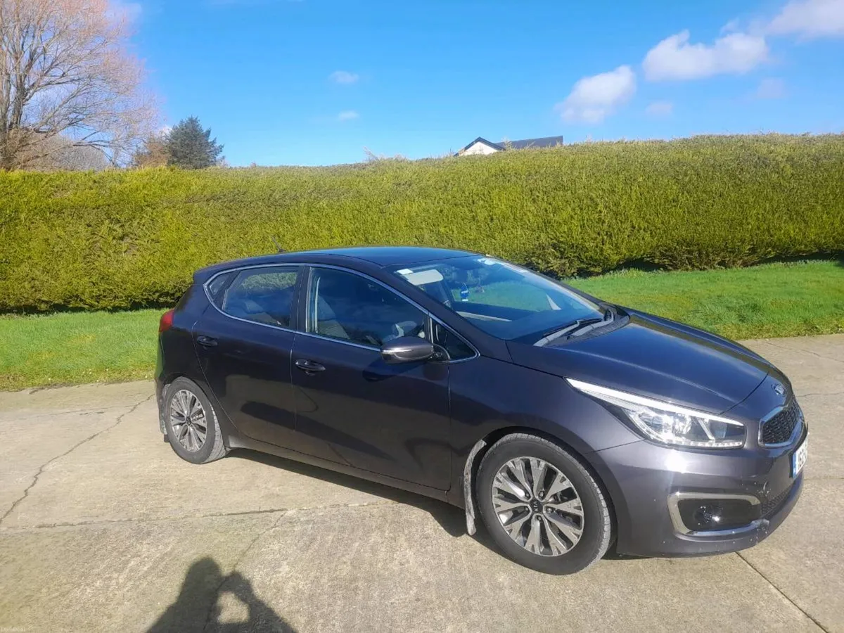 Kia ceed  2  1.6crdi 2016 - Image 1