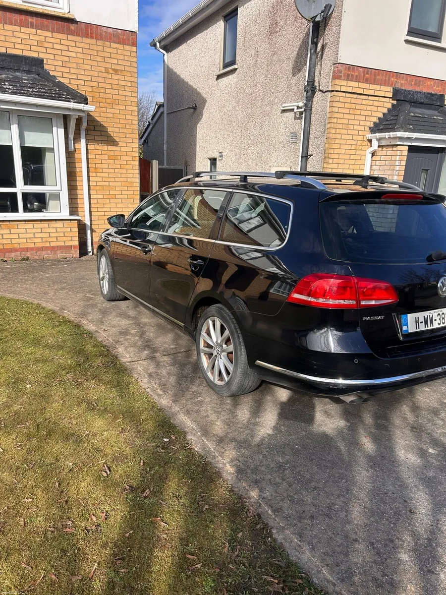 Volkswagen Passat Estate - Image 2